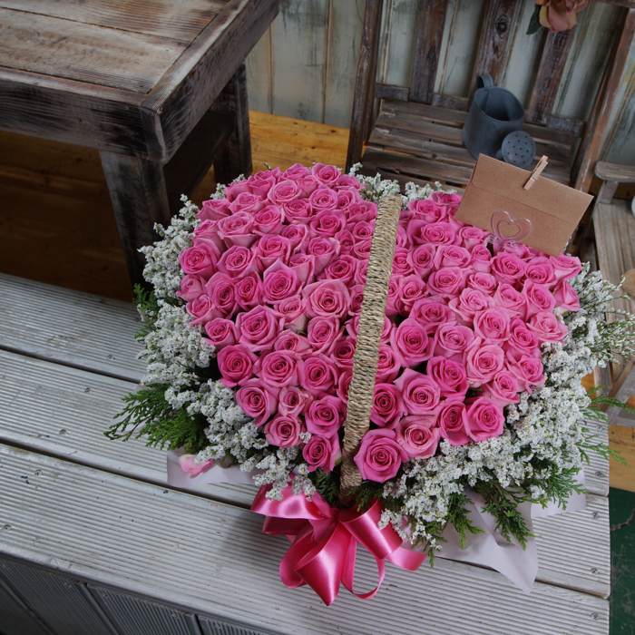 100송이분홍하트꽃바구니