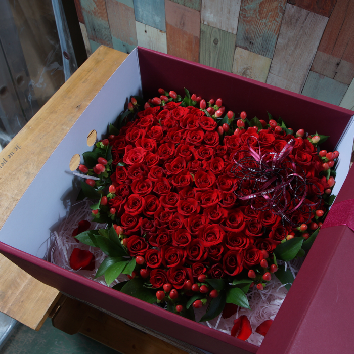 꽃박스 3호(100송이)